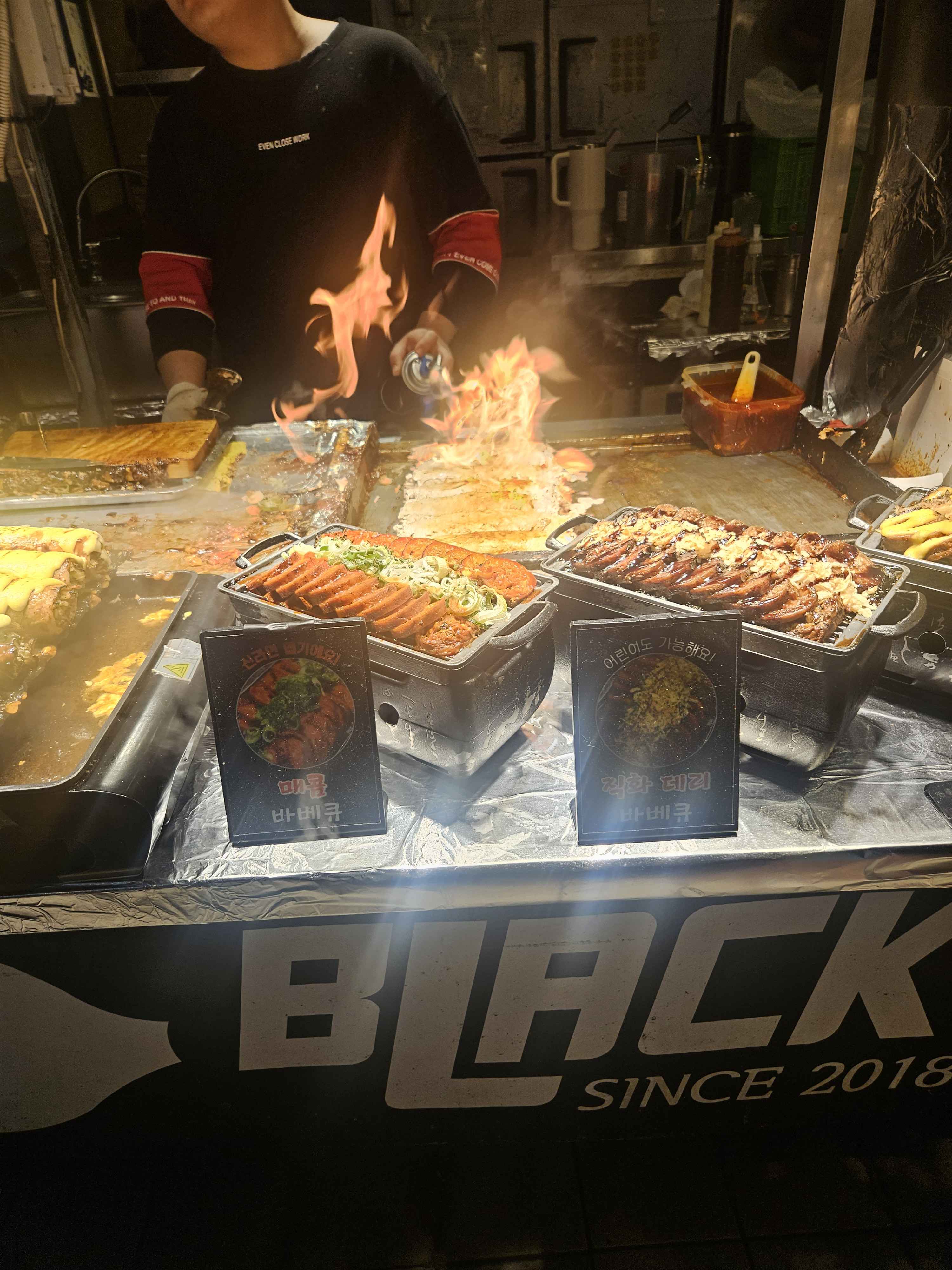 제주 여행의 밤을 밝히는 맛의 향연! 동문시장 야시장 완전 정복기 (feat. 주차 꿀팁까지)